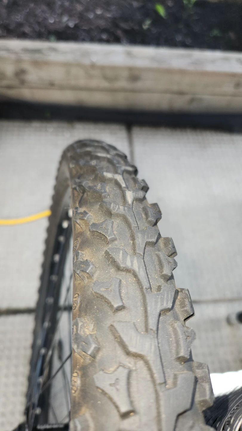 Vuelta front bicycle rim full setup - photo 4