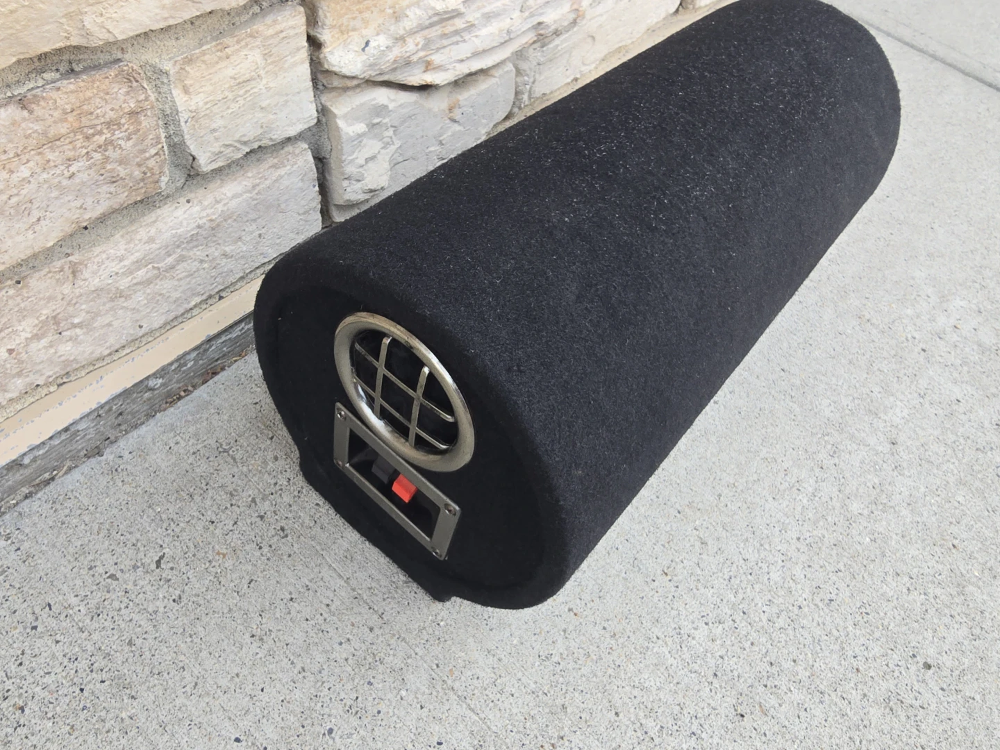 Roadmaster: Bass Blaster Portable Subwoofer RBB650T 200 Watts - photo 2