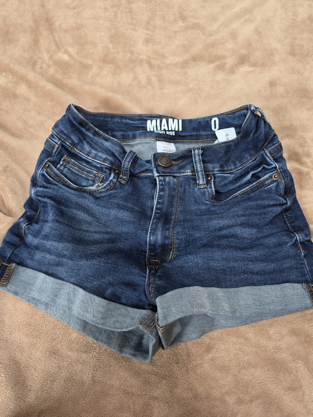 MIAMI HIGH RISE Denim Shorts Size 0