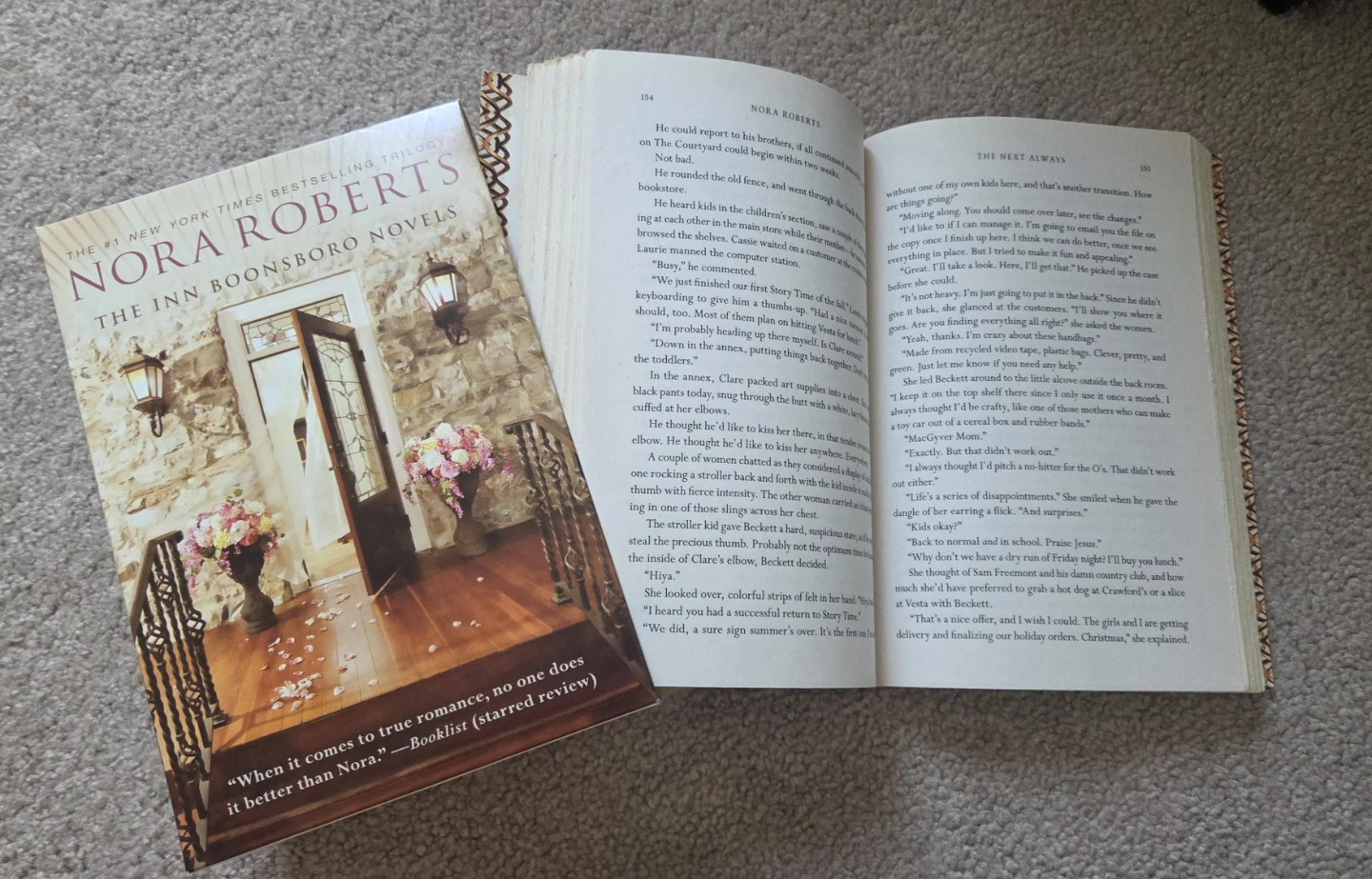 Nora Roberts Books - 2 different sets, like new - photo 2