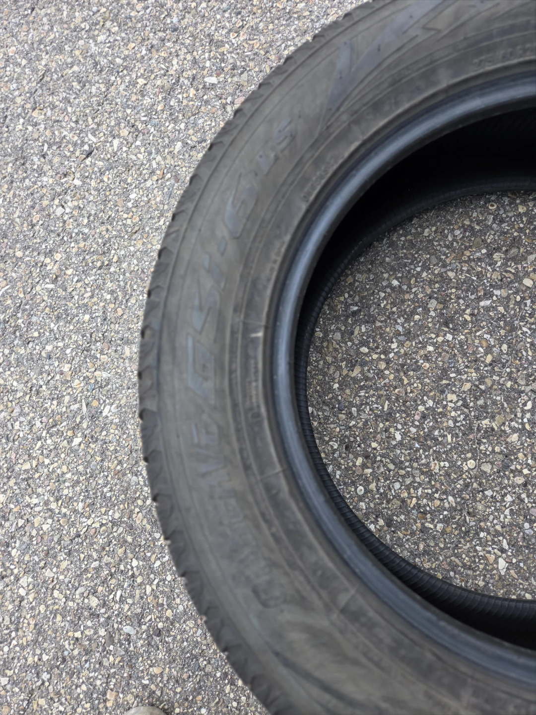 2 Toyo Tires 275/60R20 - photo 4