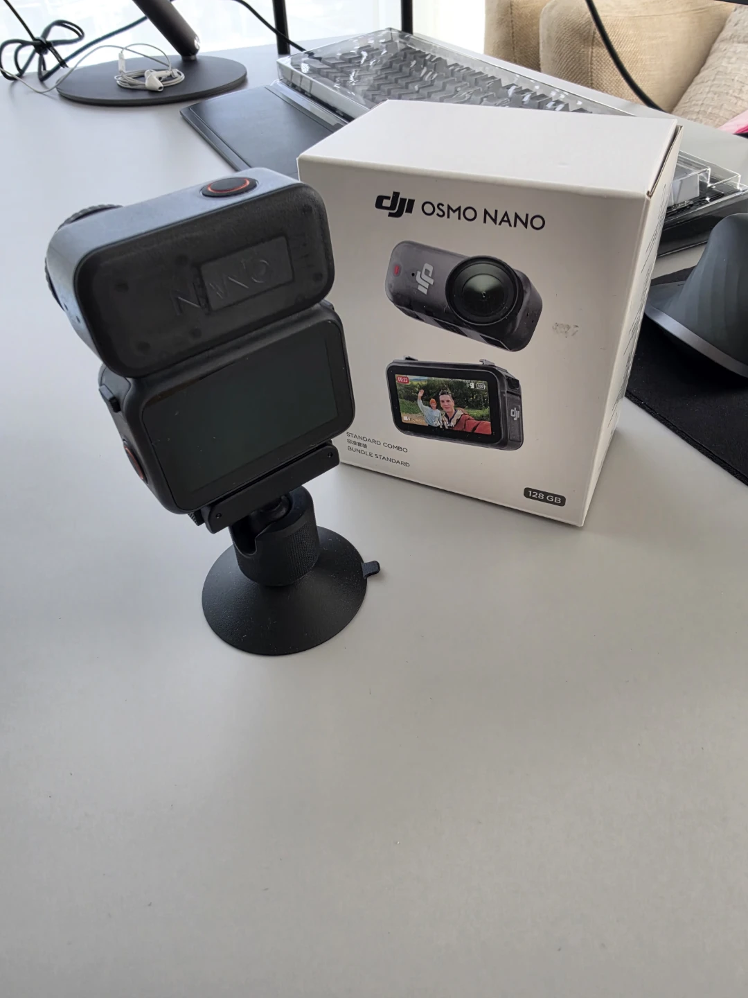 DJI Osmo Nano Camera with 128 GB Storage - photo 2