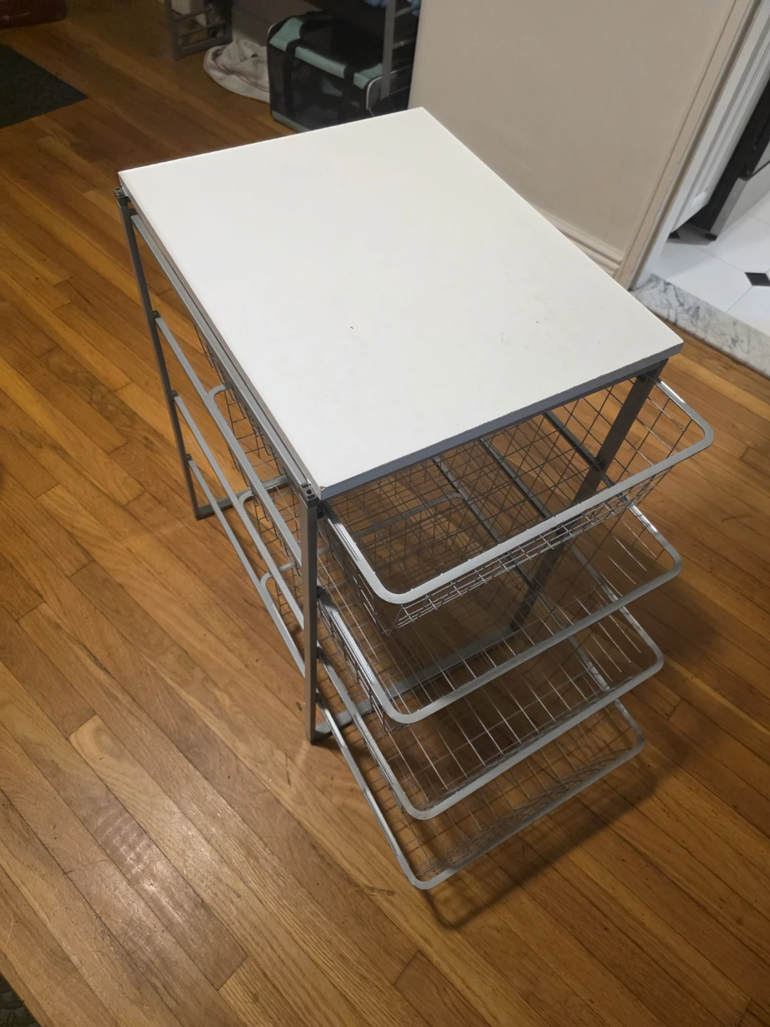 Cabinet Closet 4 Drawers / MEDIUM