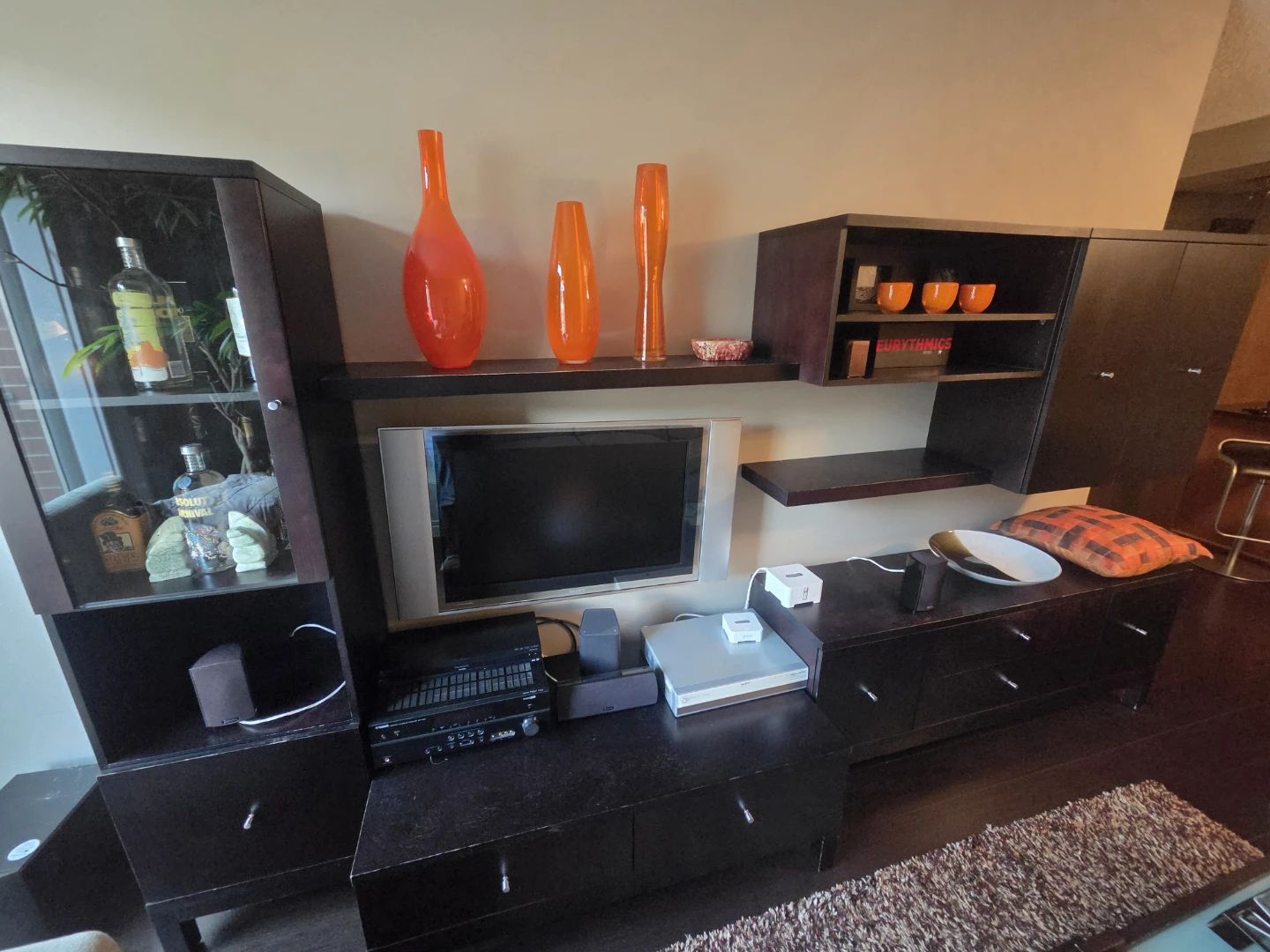Modern 7-Piece Espresso Entertainment Wall Unit – Good Condition - photo 2