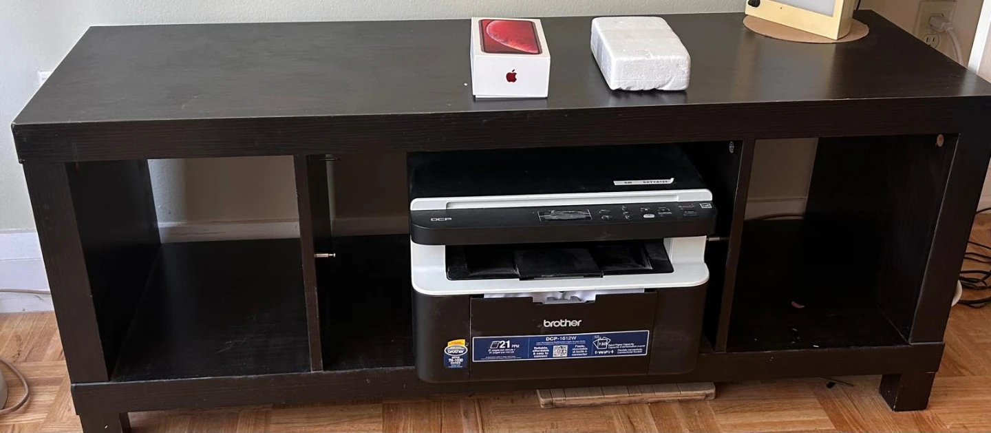 Ikea TV table - photo 3