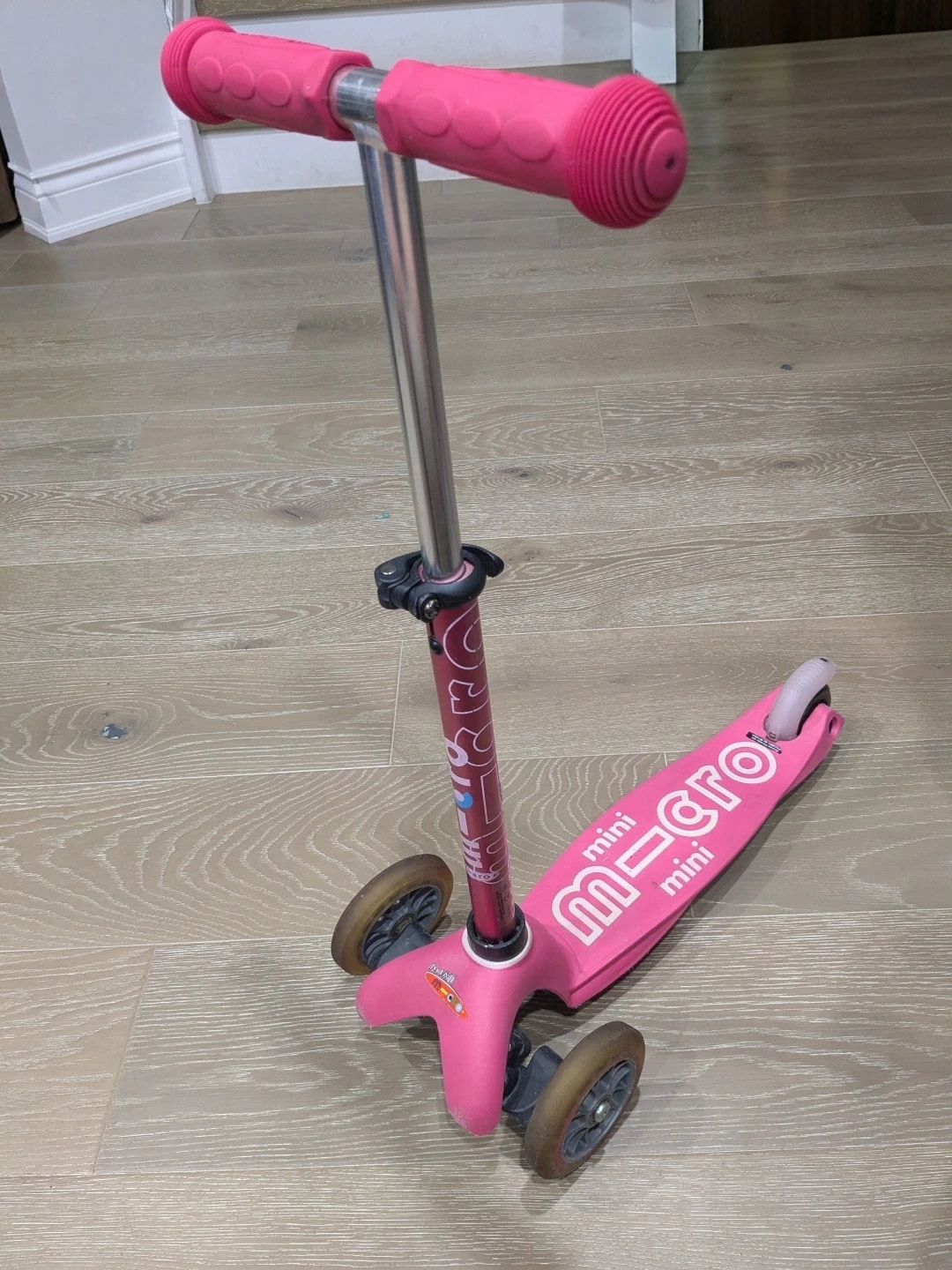 Pink Mini Micro Scooter - photo 2