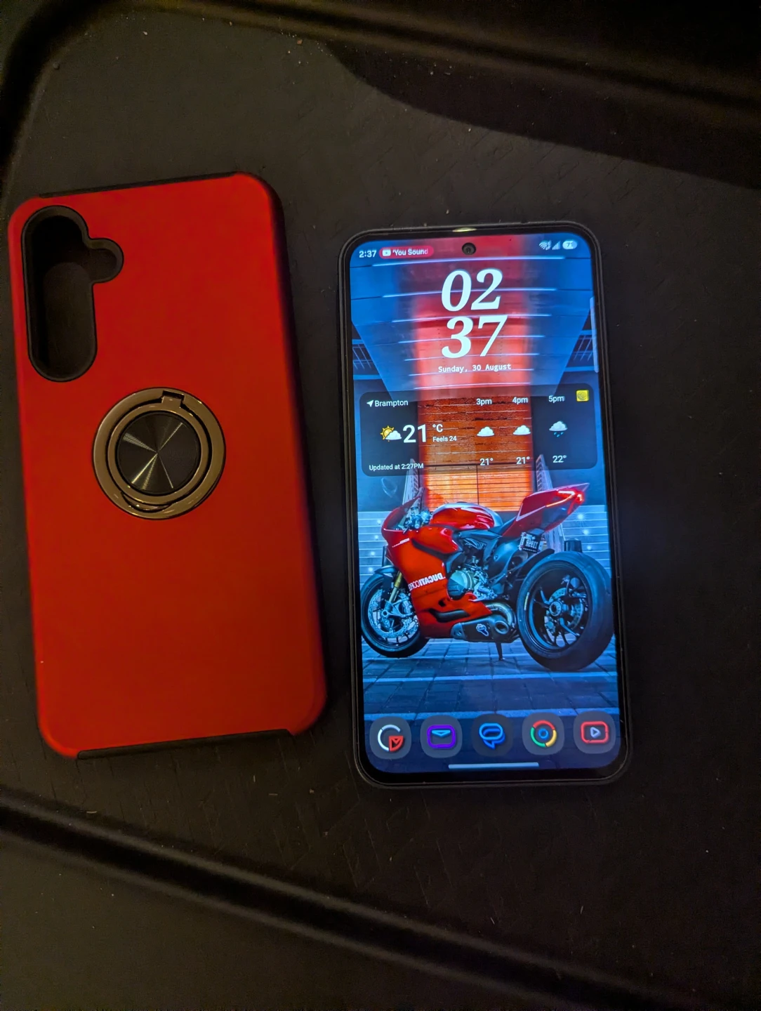 Samsung a35 128g like new