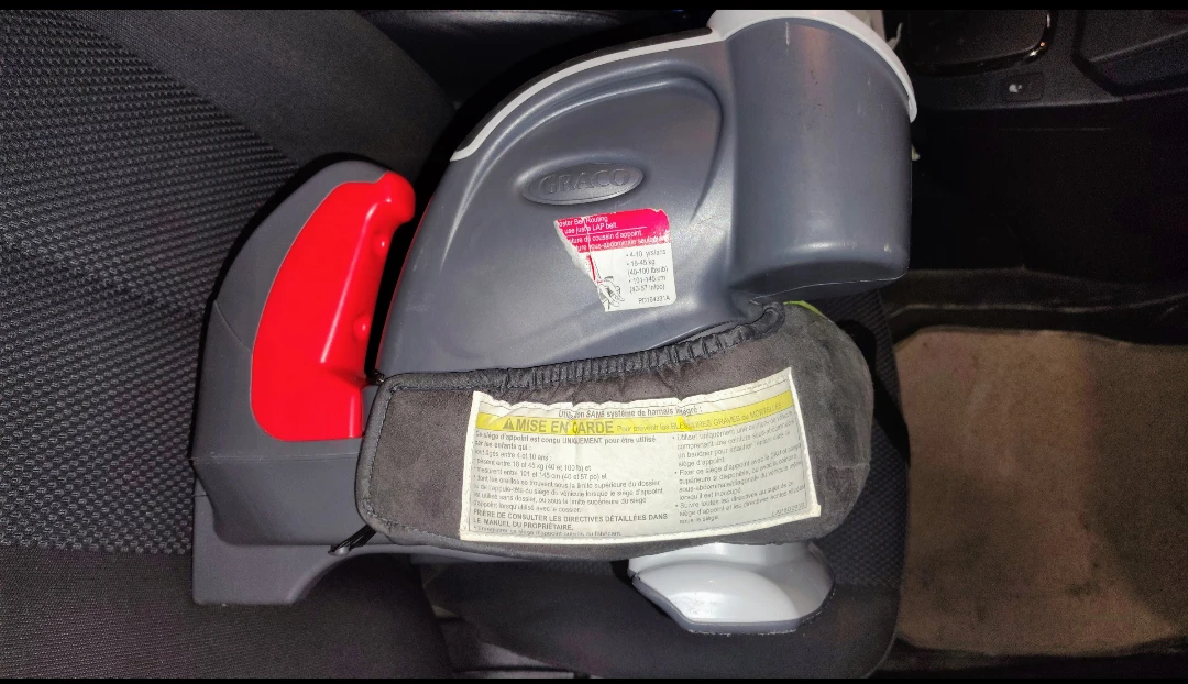 Graco Booster Car Seat - photo 2