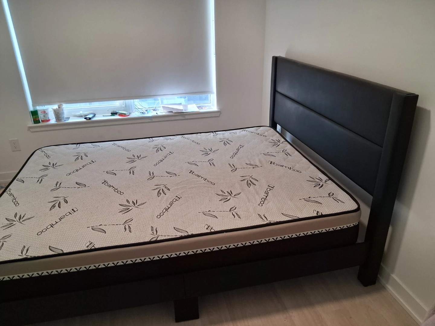 Modern Black Platform Bed Frame with Queen Bamboo Mattress - photo 4