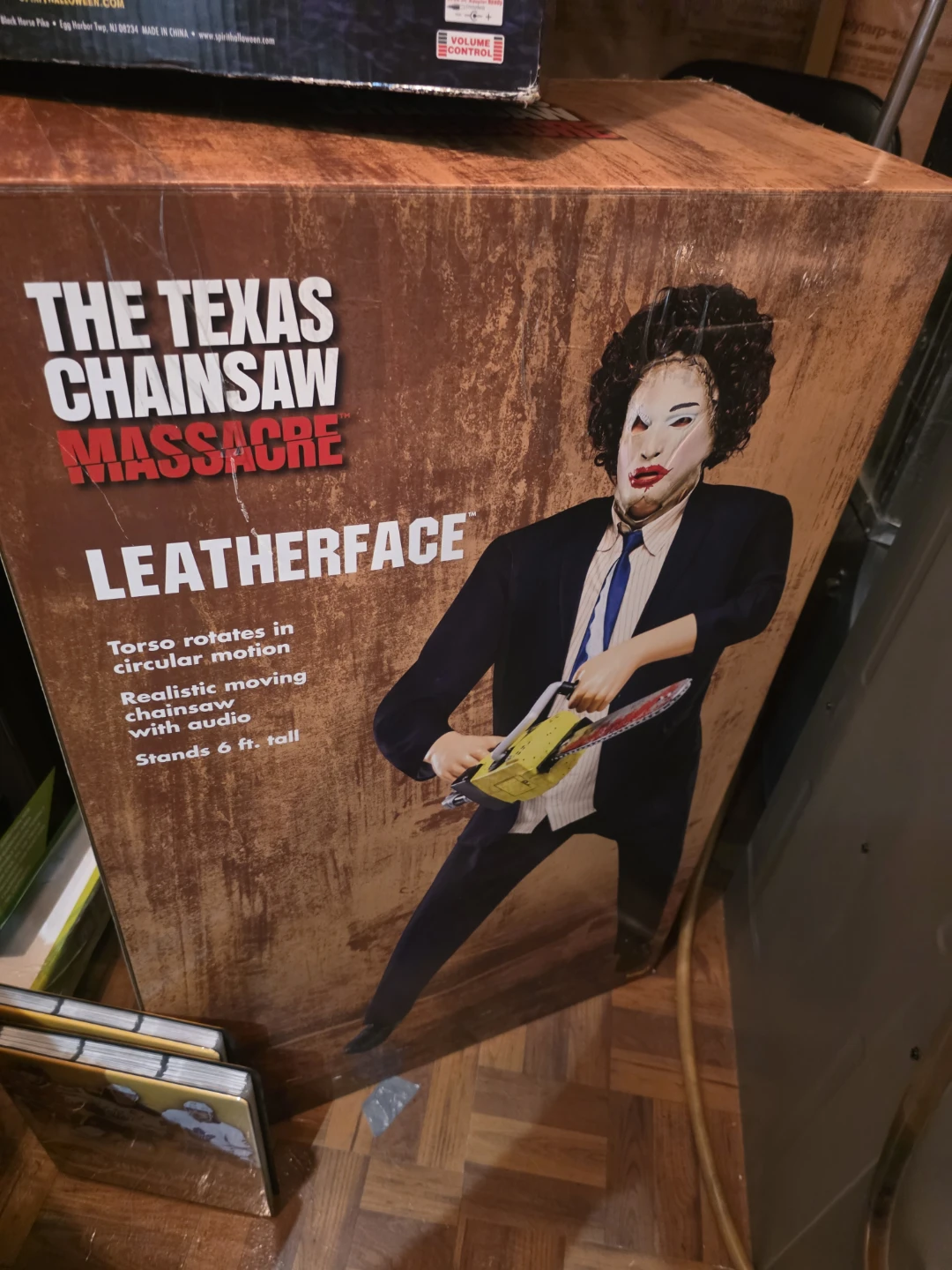 The Texas Chainsaw Massacre Leatherface Animatronic