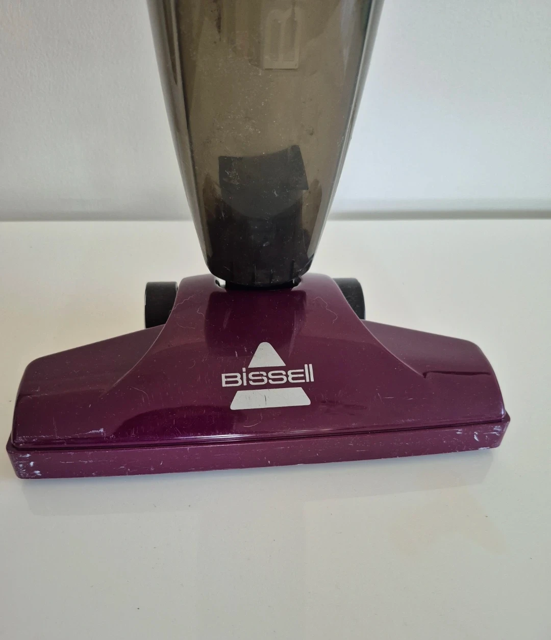 Bissell Stick Vacuum Cleaner - photo 2