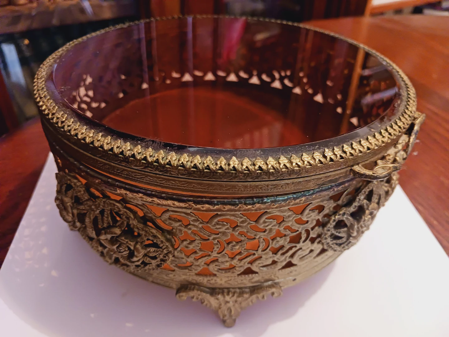 Antique Ornate Ormolu Gold Filigree Large Jewelry Box - photo 3