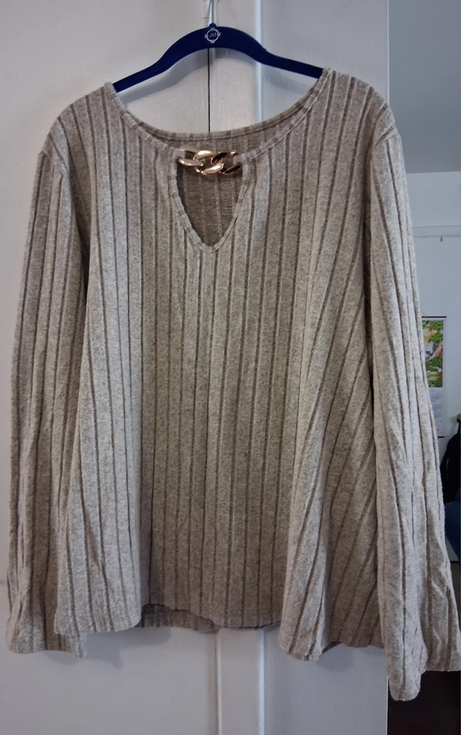 Gray Ribbed Long Sleeve Top with Gold Chain Detail