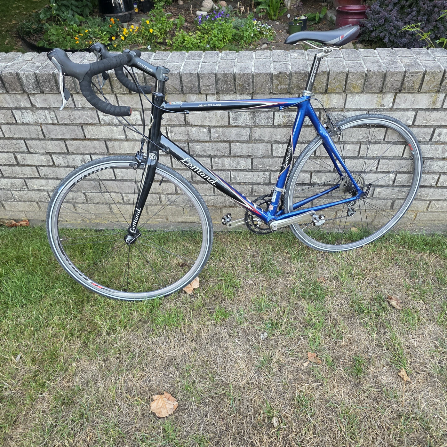LeMond Alpe D’Huez Road Bike – 59 cm (Shimano 105)