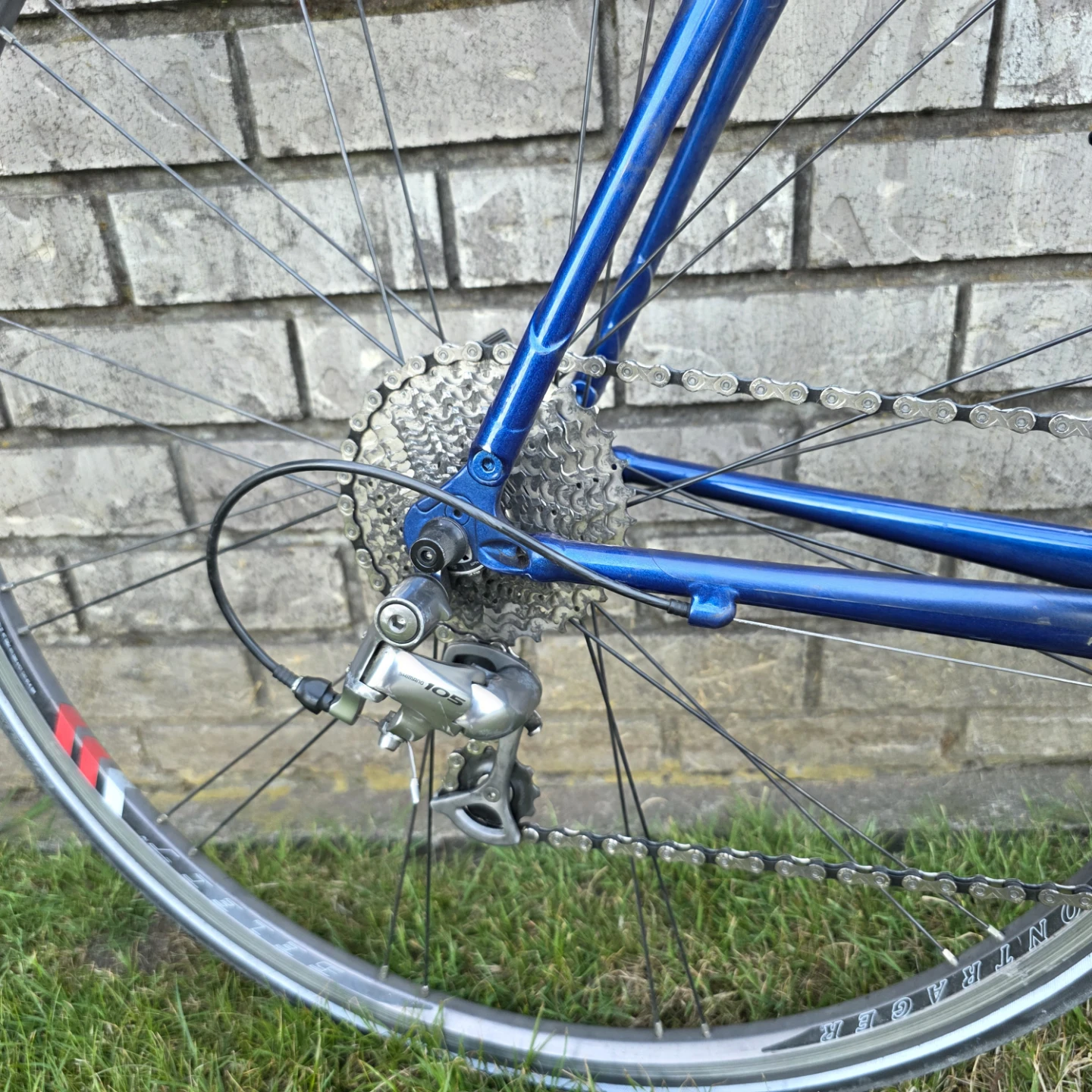 LeMond Alpe D’Huez Road Bike – 59 cm (Shimano 105) - photo 5