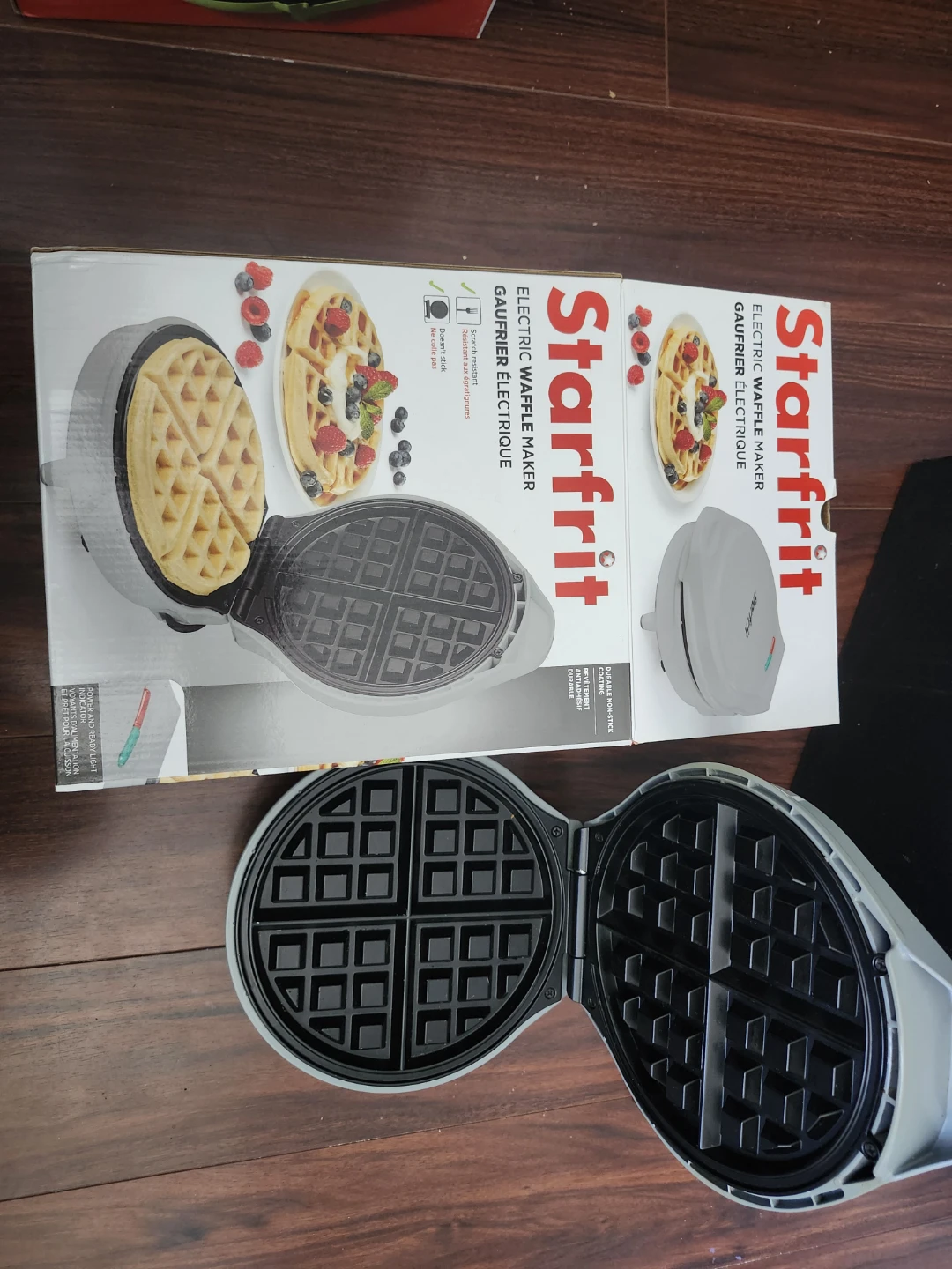 Starfrit Electric Waffle Maker - photo 2