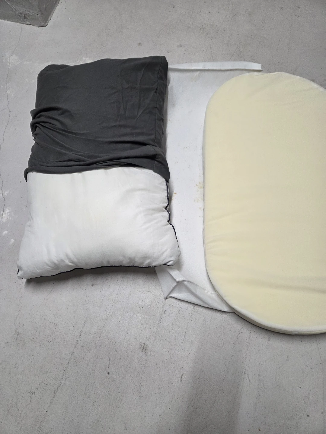 Baby Lounger with Pillow and Cover - photo 2