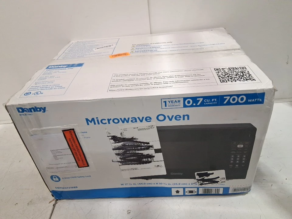 Danby 0.7 Cu. Ft. Microwave Oven - photo 2