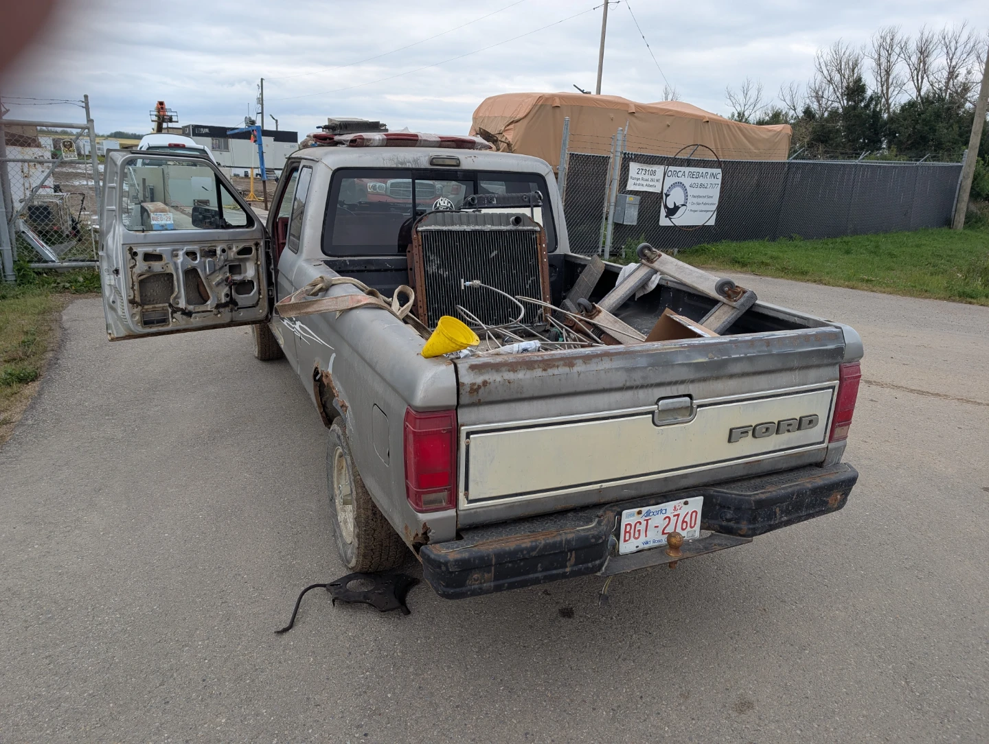 Parts; 86 Ranger xcab - photo 5
