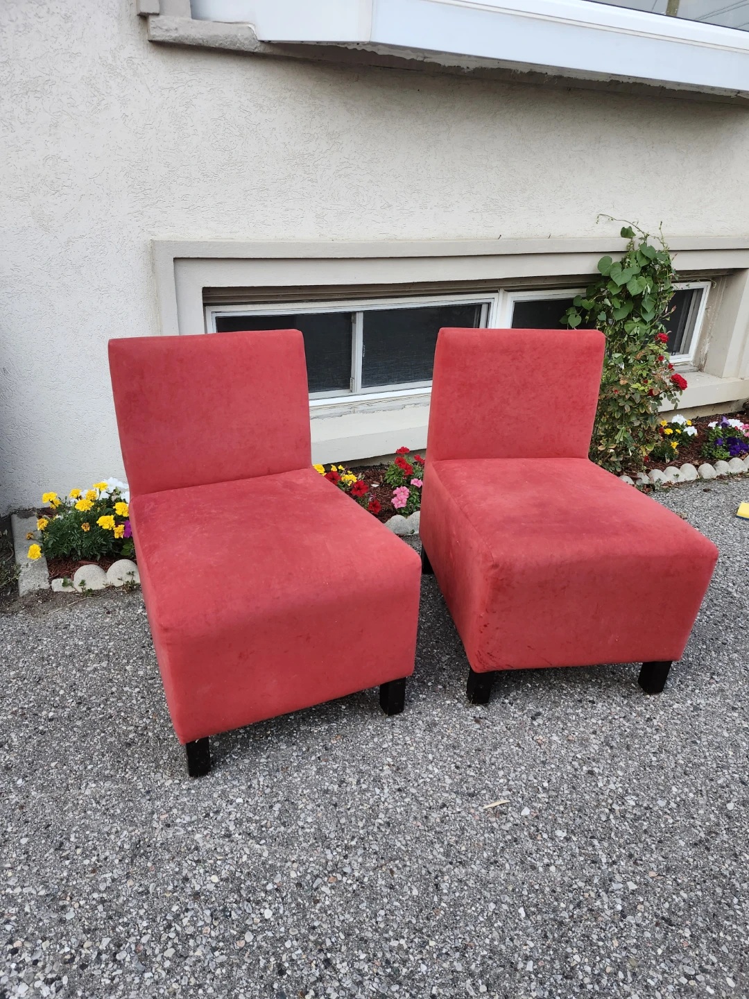 Pair of Red Accent Chairs - photo 3