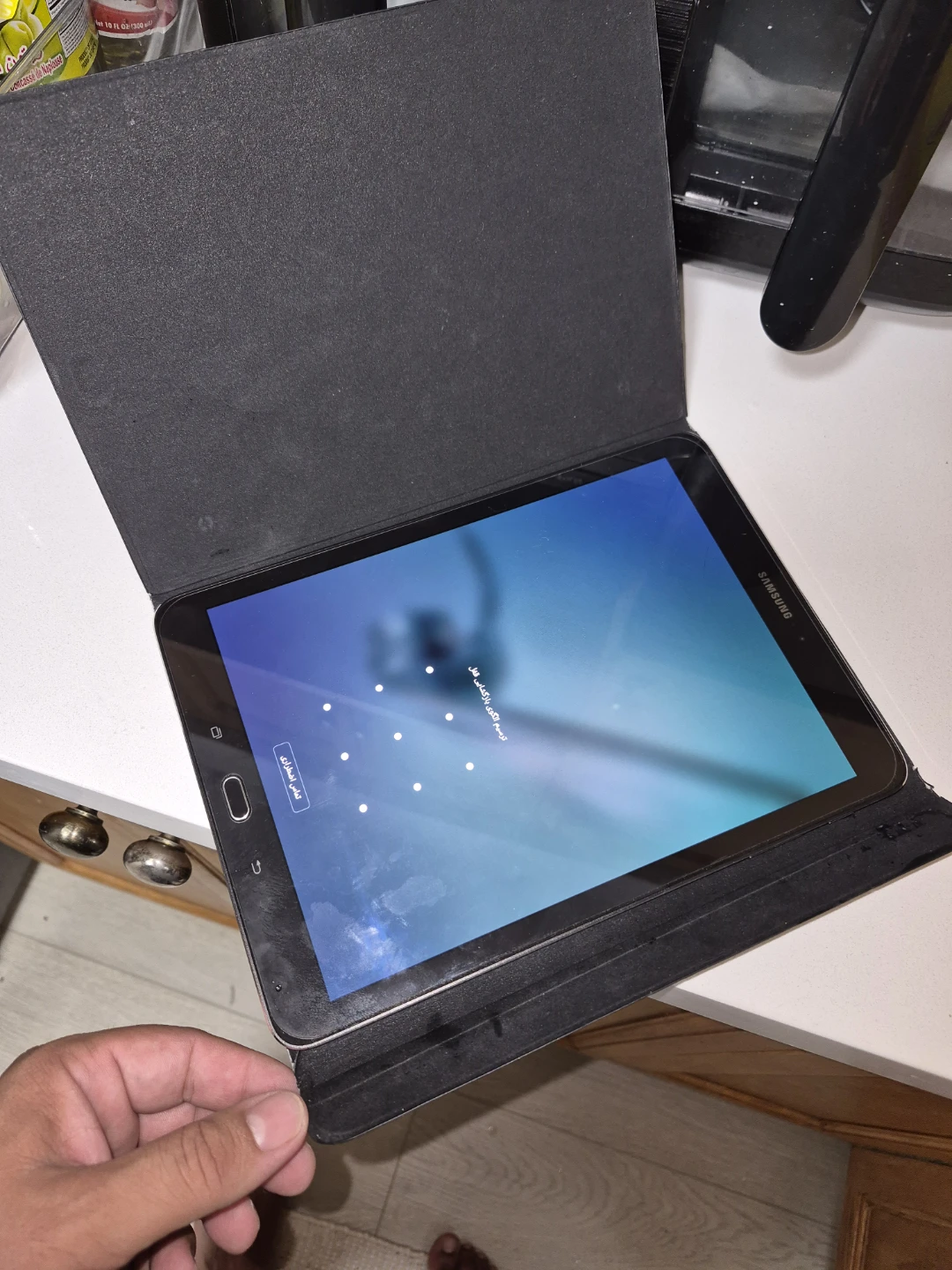 Samsung SM-T819 Tablet - photo 3