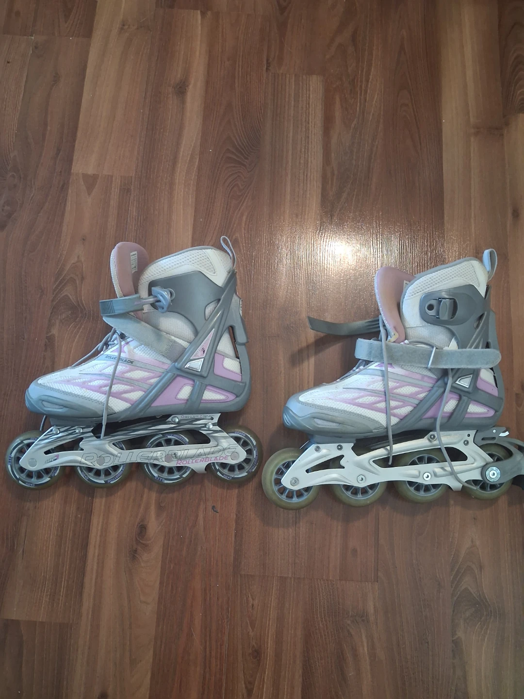 Rollerblade Inline Skates Size 7 US Women's