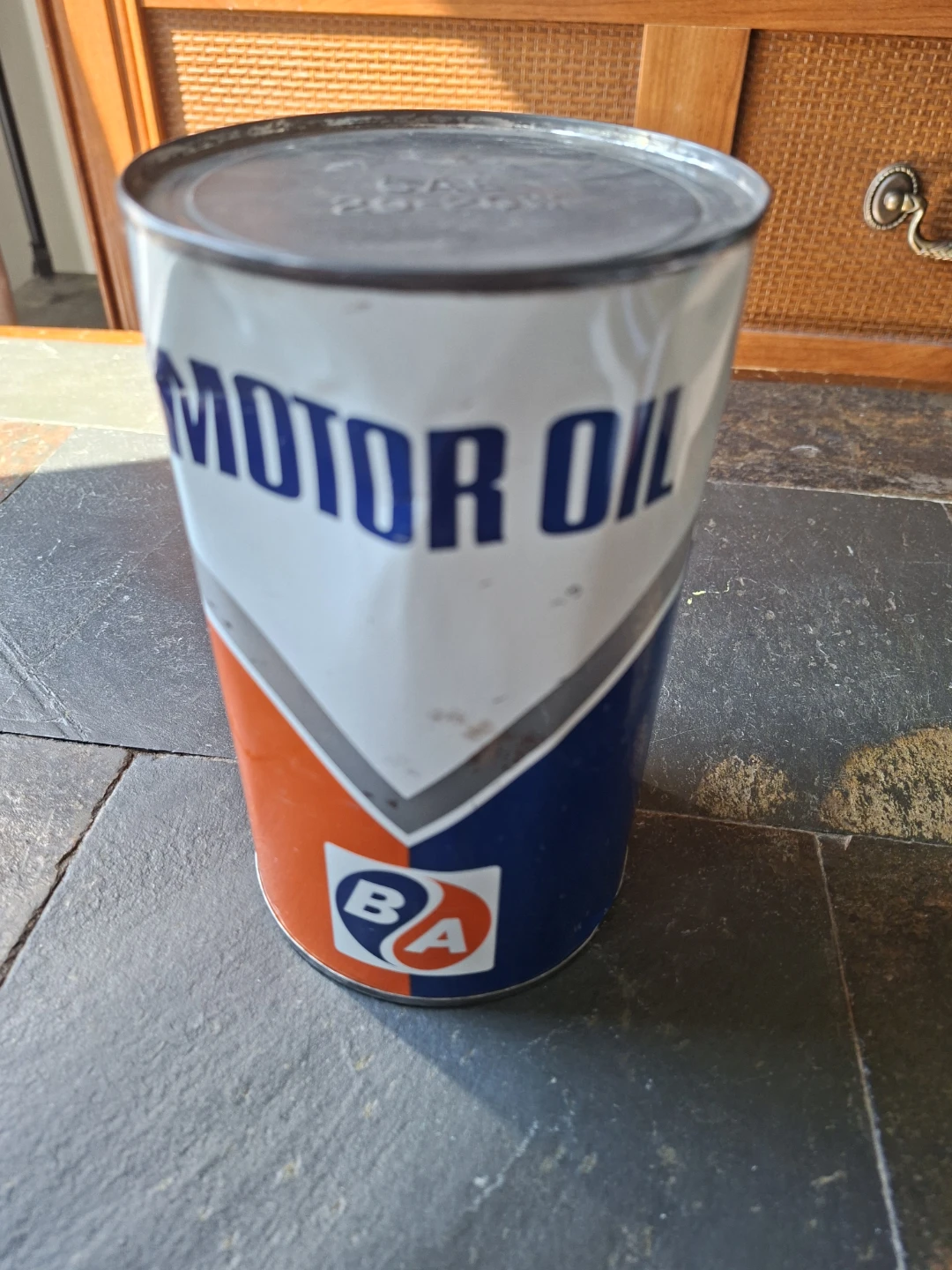 ​Vintage British American B/A Motor Oil Can 1 Qt FULL UNOPENED - photo 2