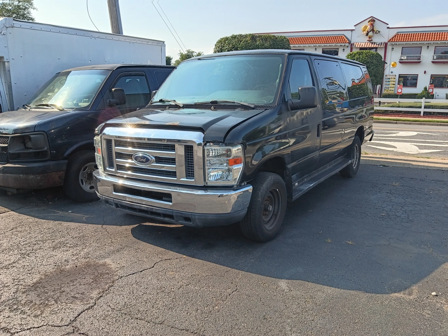2012 Ford E-350 advancetrac RSC FOR PARTS ONLY