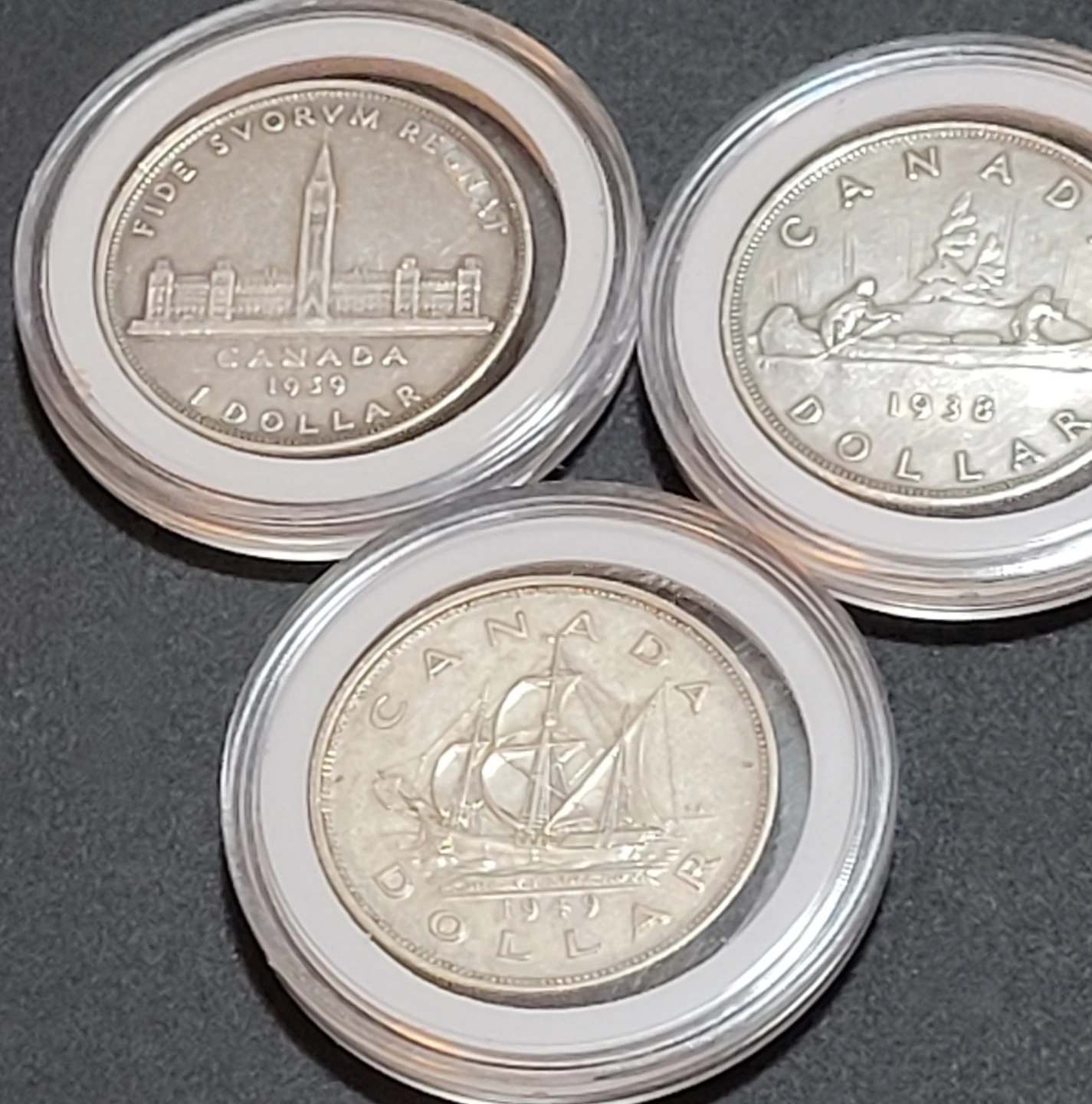 Canadian Silver Dollars  Coins  Lot - photo 4