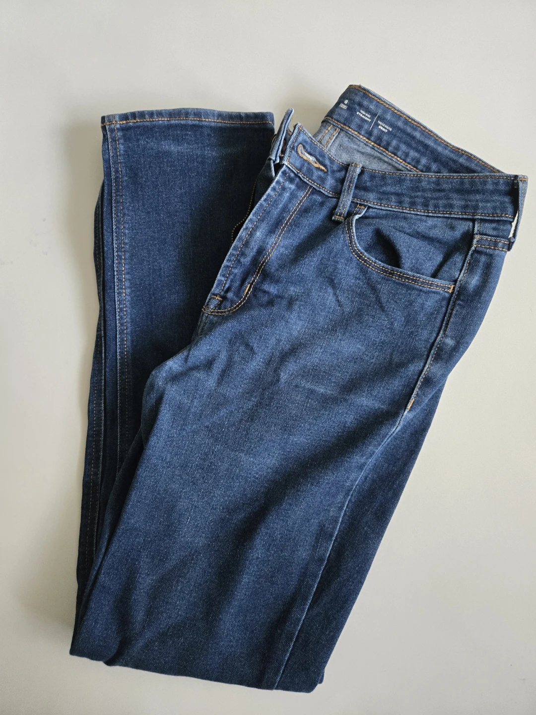 Old Navy High-Rise Straight Jeans - Size 8