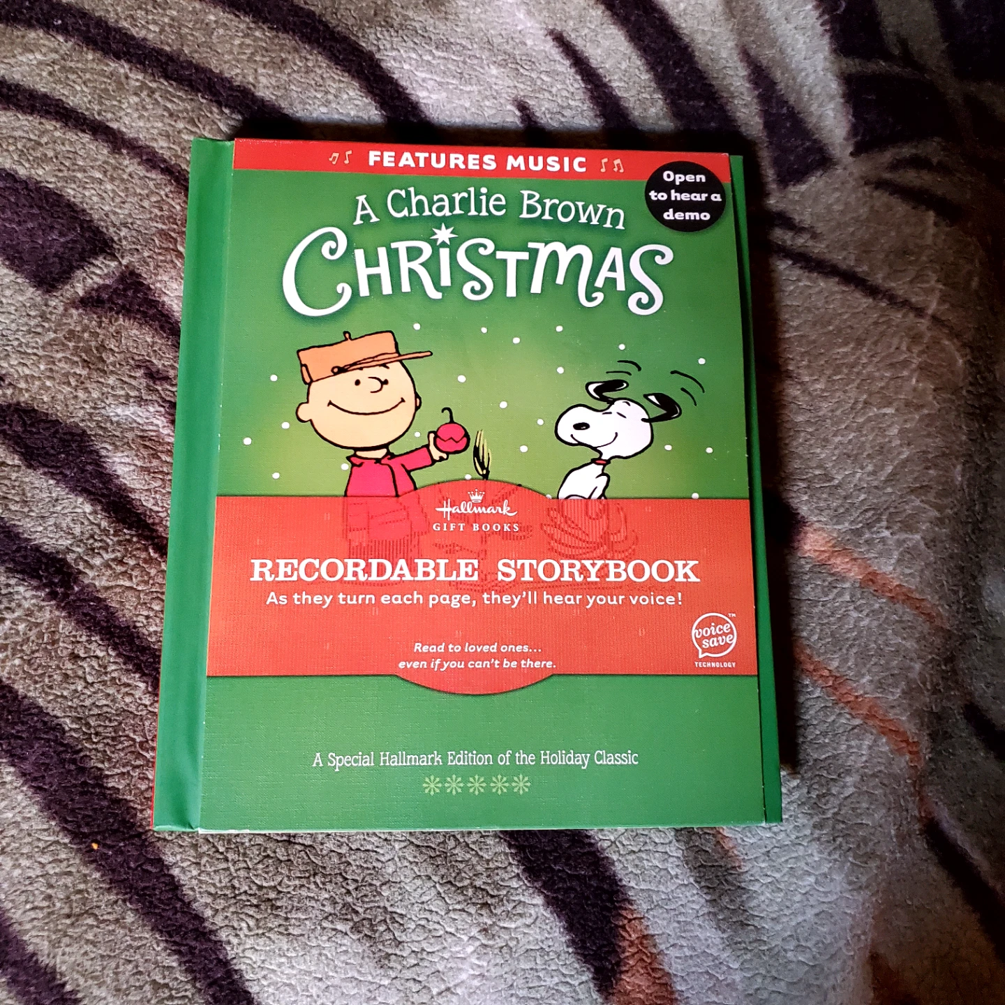 A Charlie Brown Christmas Recordable Storybook by Hallmark