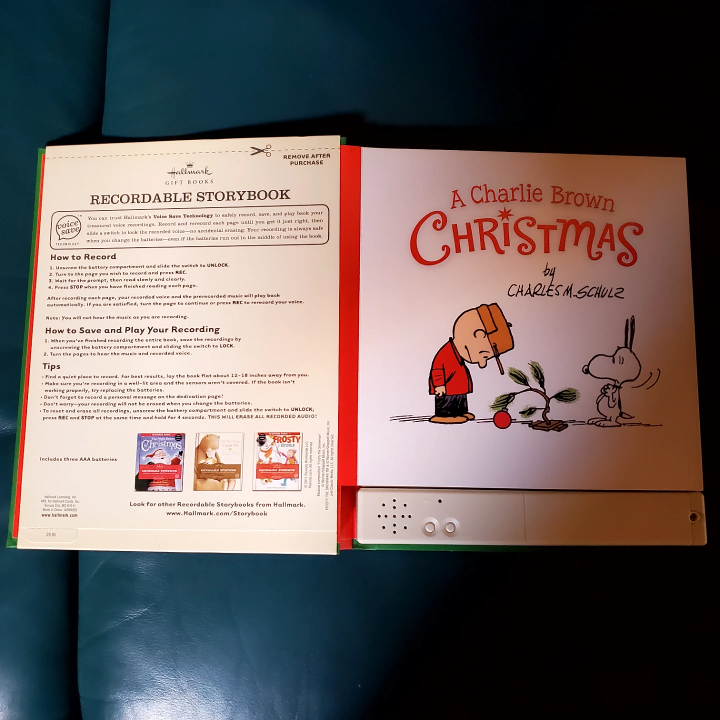 A Charlie Brown Christmas Recordable Storybook by Hallmark - photo 2