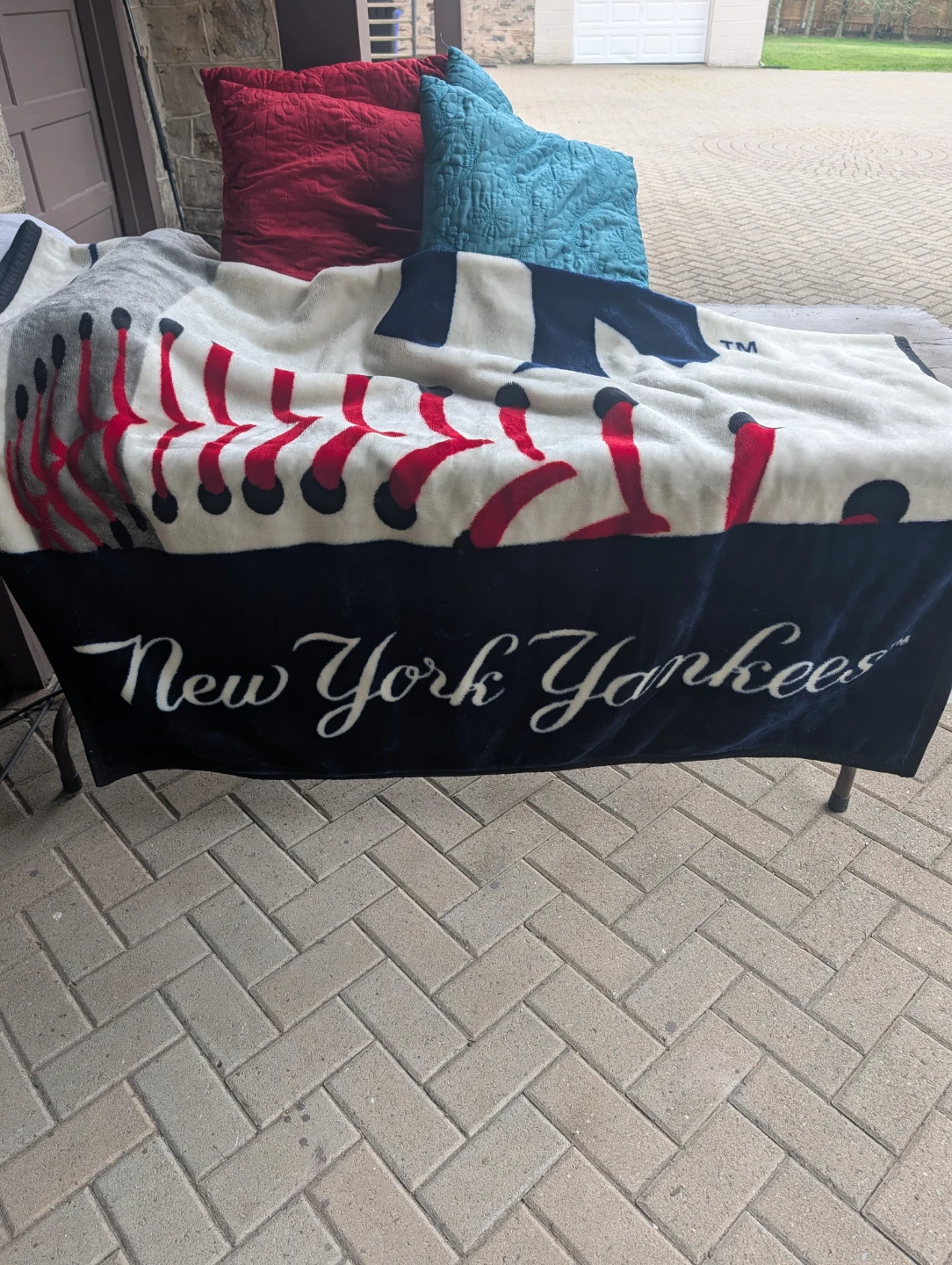 New York Yankees Fleece Blanket - photo 3