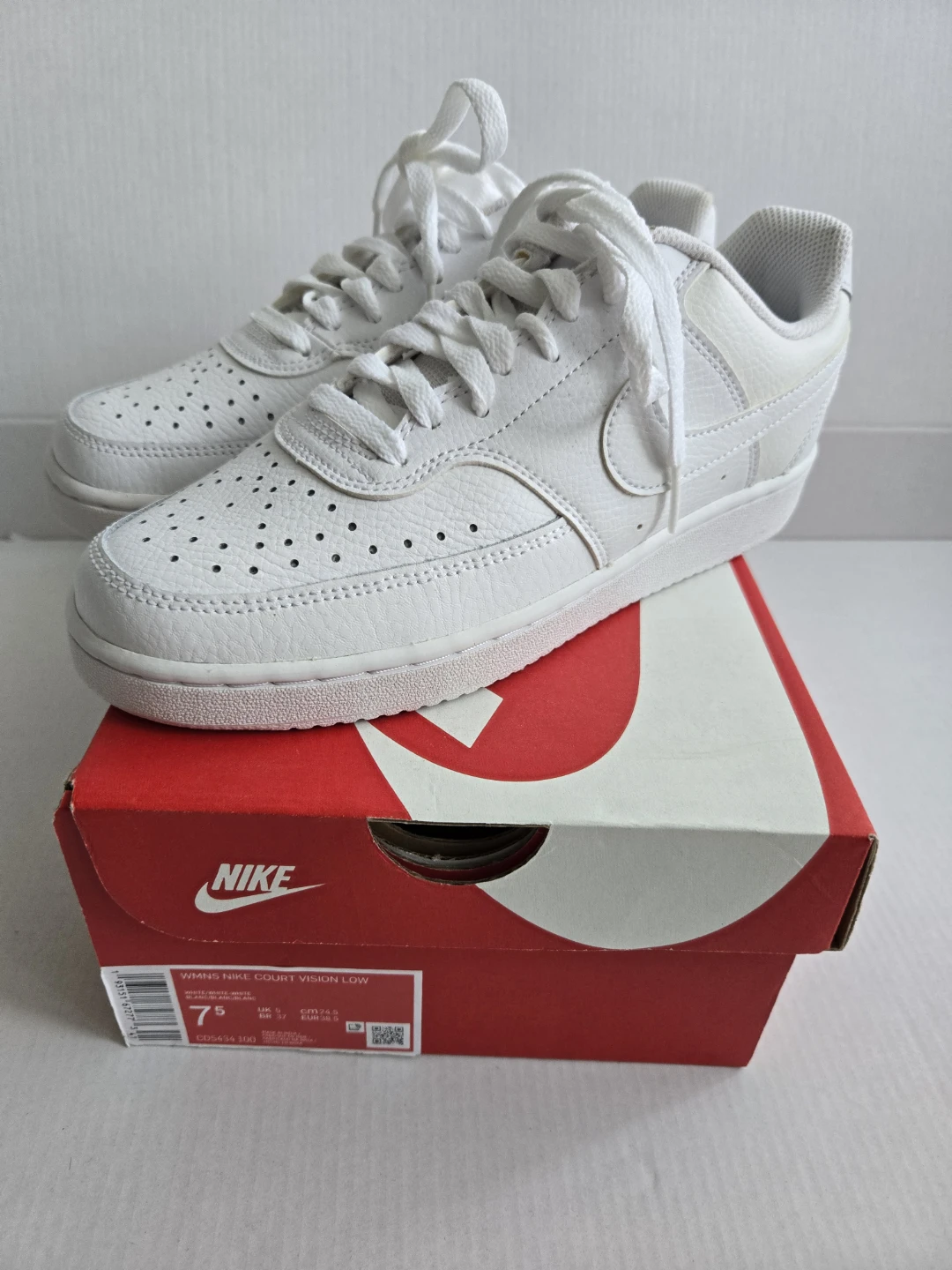 Brand New - Nike Court Vision Low Women's Sneakers - Size 7.5