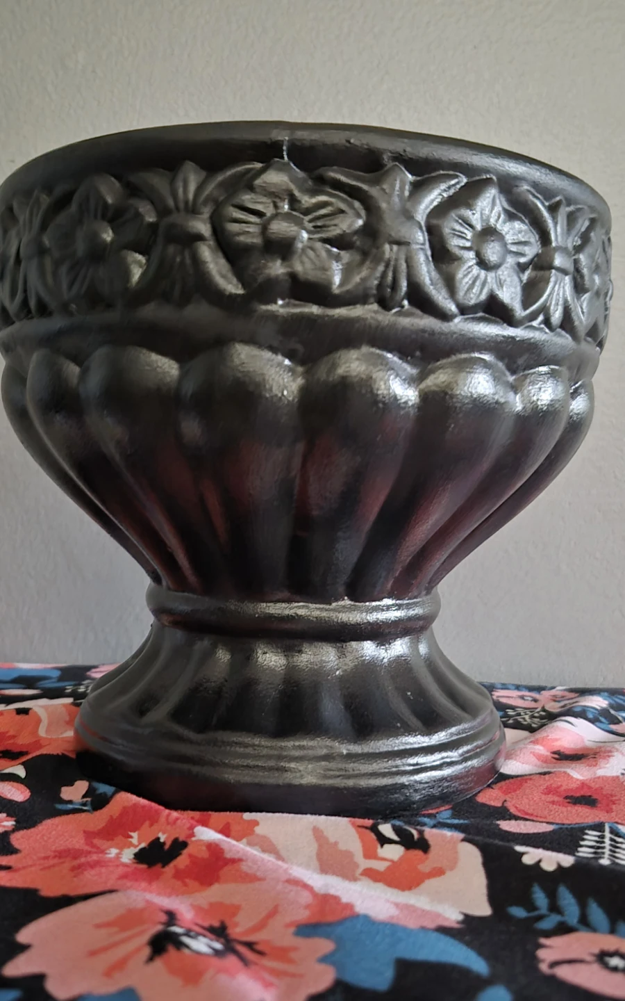 Black Decorative Urn Planter - photo 2