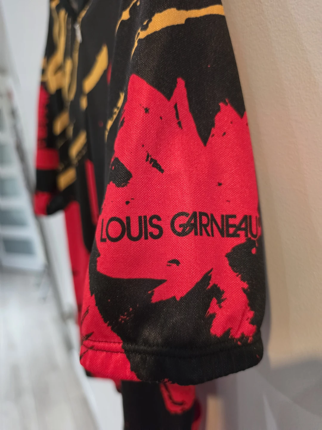 Louis Garneau Cycling Jersey - Size XL - photo 3