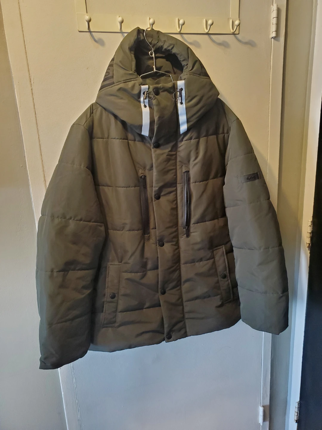 Michaell Kors Men's  Winter Jacket Water Resistant New  Size XL