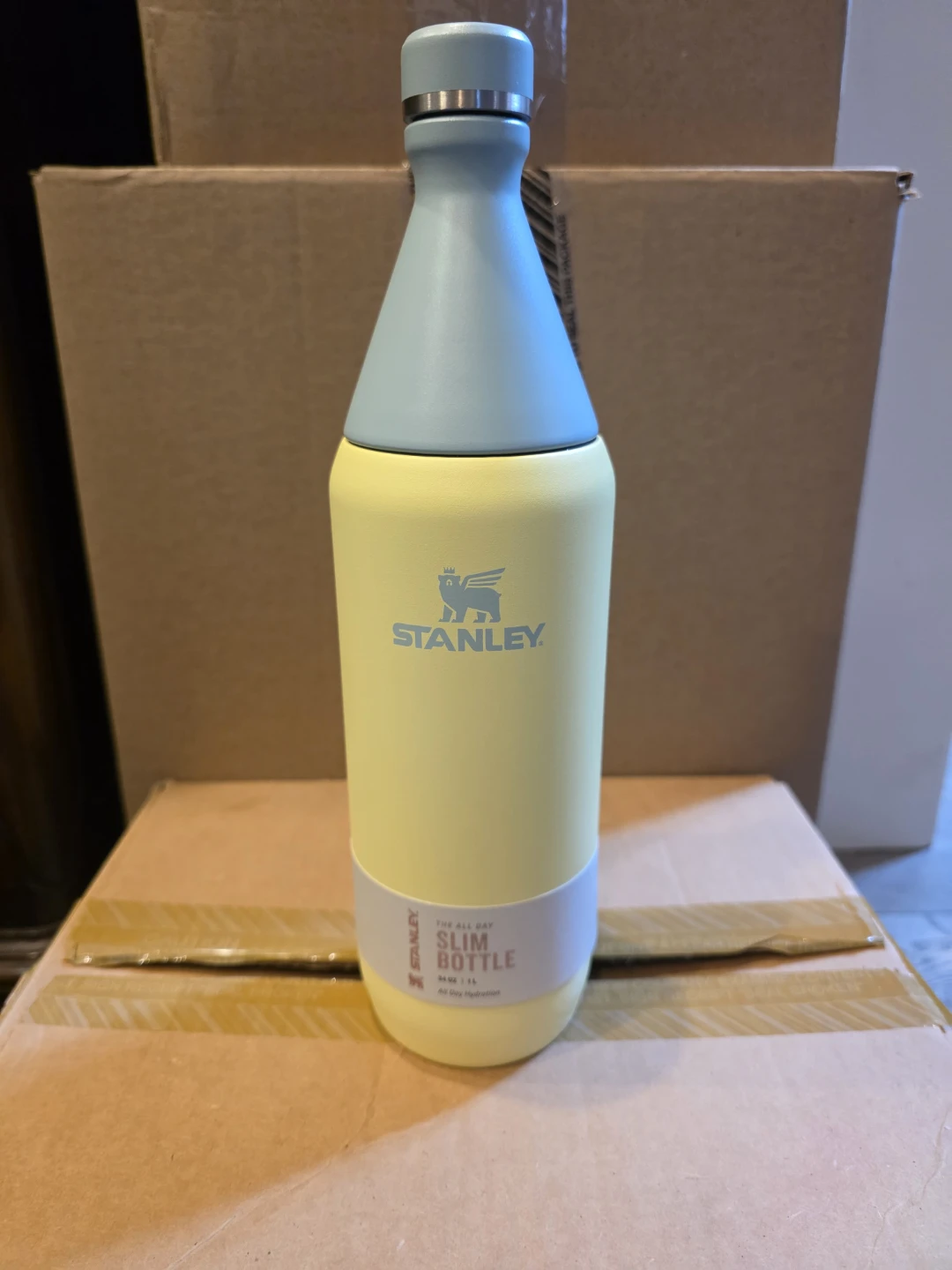 Stanley The All Day Slim Bottle 34 OZ / 1L - photo 5