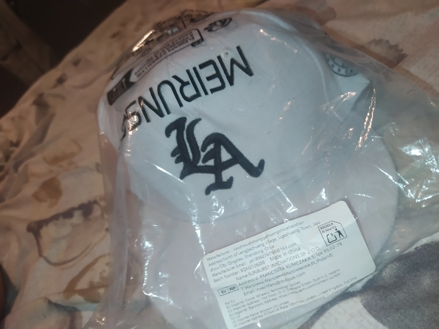 Brand new White LA Snapback Hat - photo 3