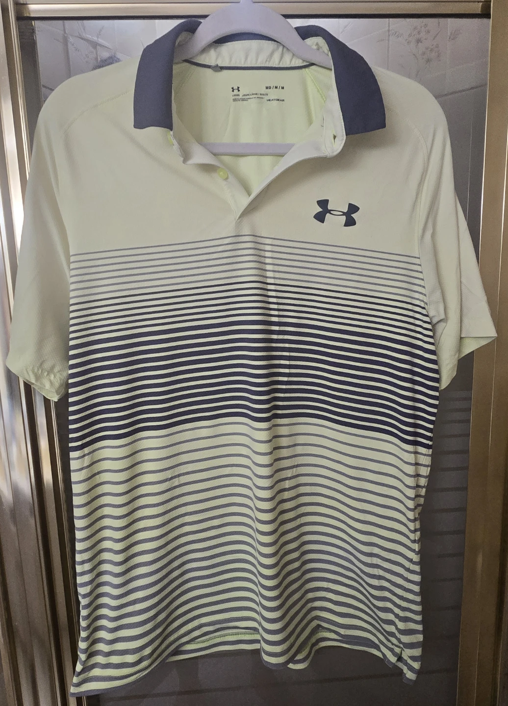 Under Amour Polo Shirt Mens Medium Striped Golf Loose Fit.