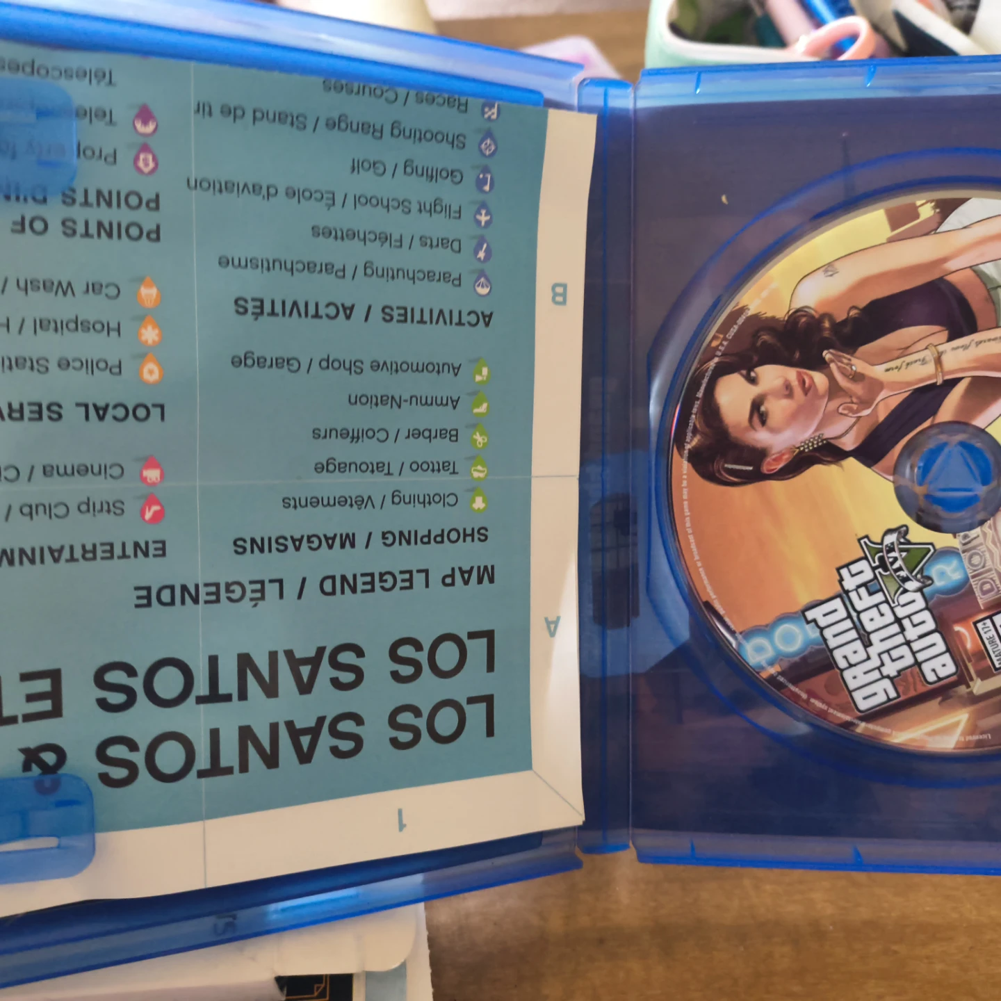 Grand Theft Auto V PS4 Game - photo 2