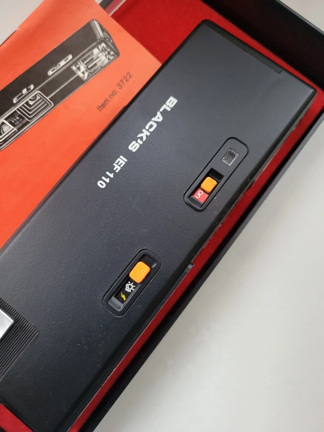 BLACK'S IEF 110 Pocket Camera