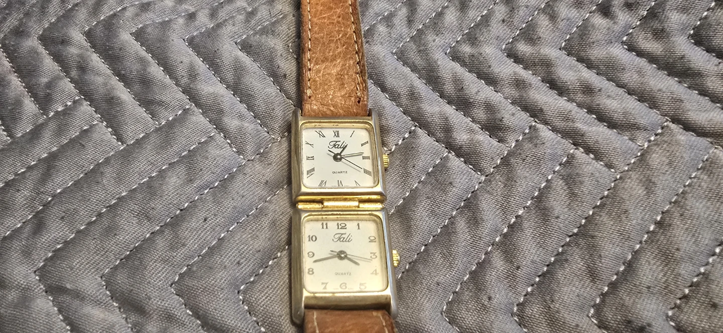Ladies vintage Fali Dual dial Leather Strap - photo 5