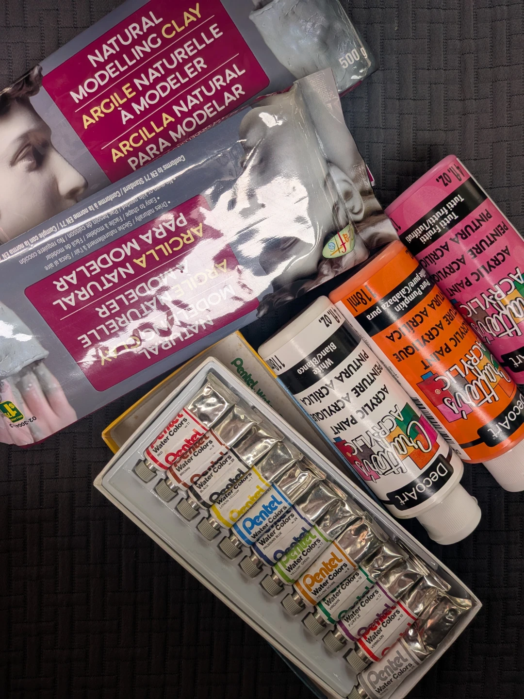 Lot craft items acrylic paint, water colours & modelling clay - photo 3