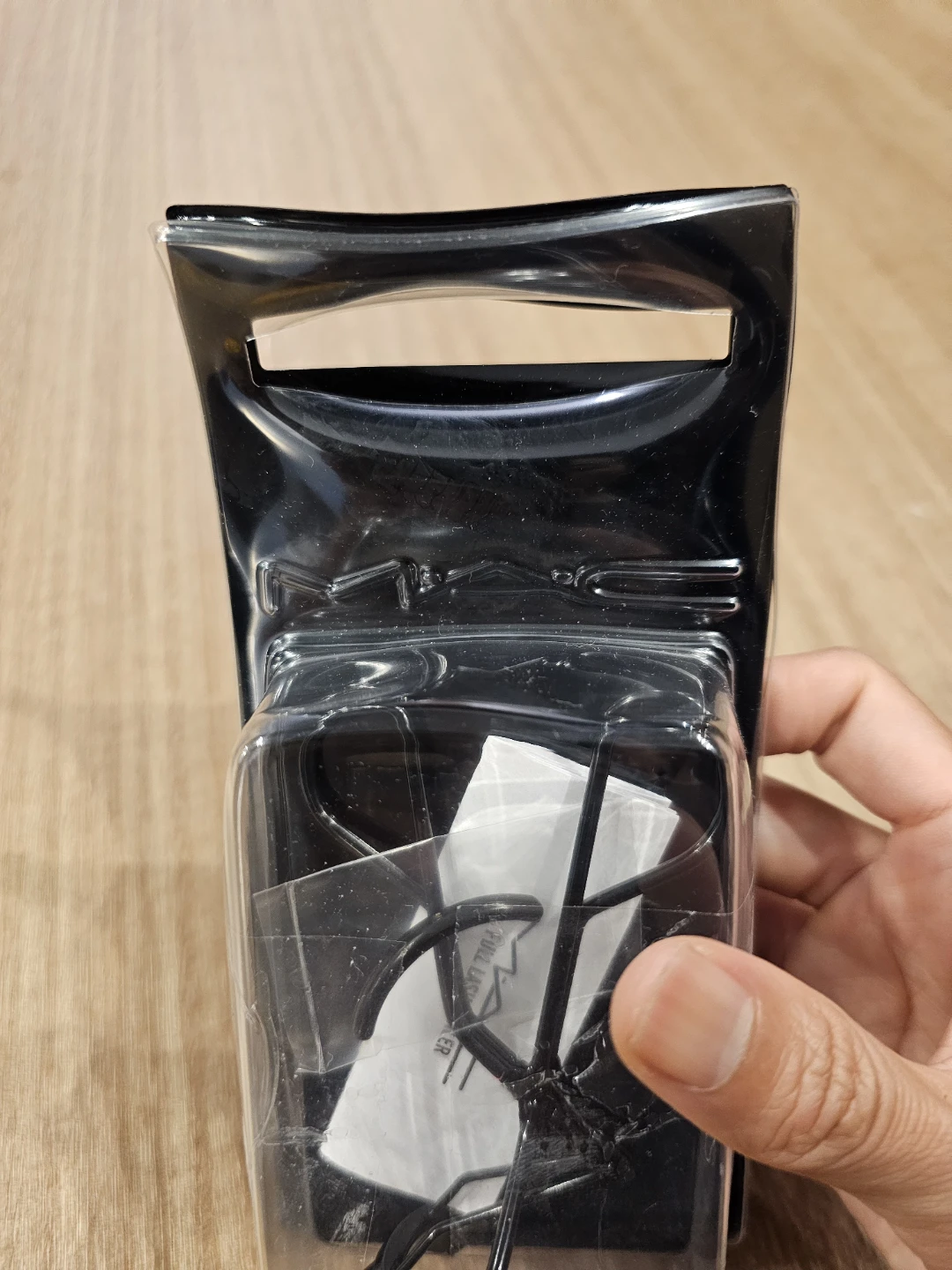 MAC Full-Sized Eyelash Curler - photo 4