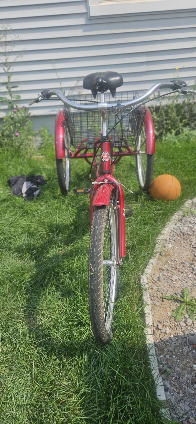 Schwinn Red Tricycle with Basket - photo 2