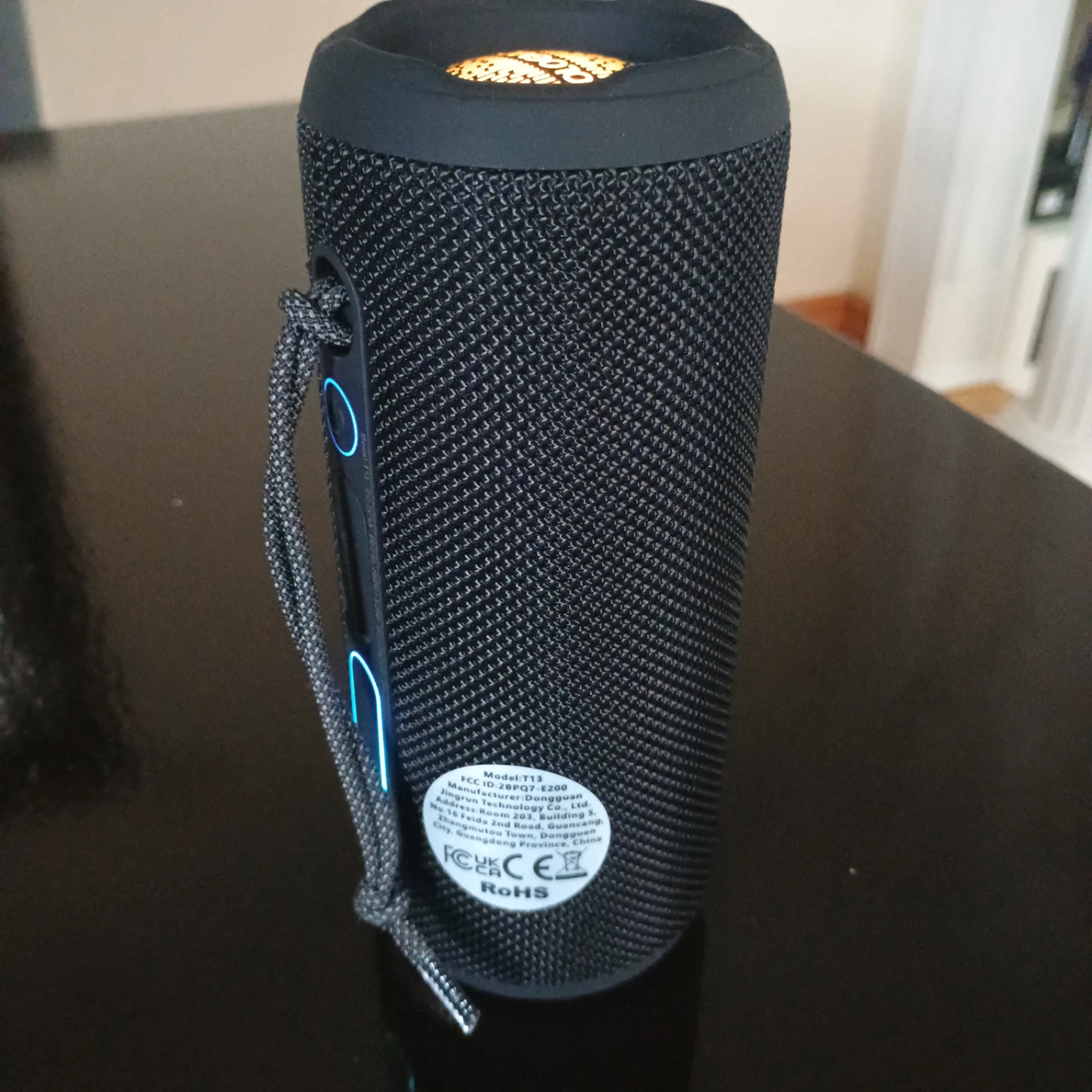 VOLOEMOT T13 Portable Bluetooth Speaker