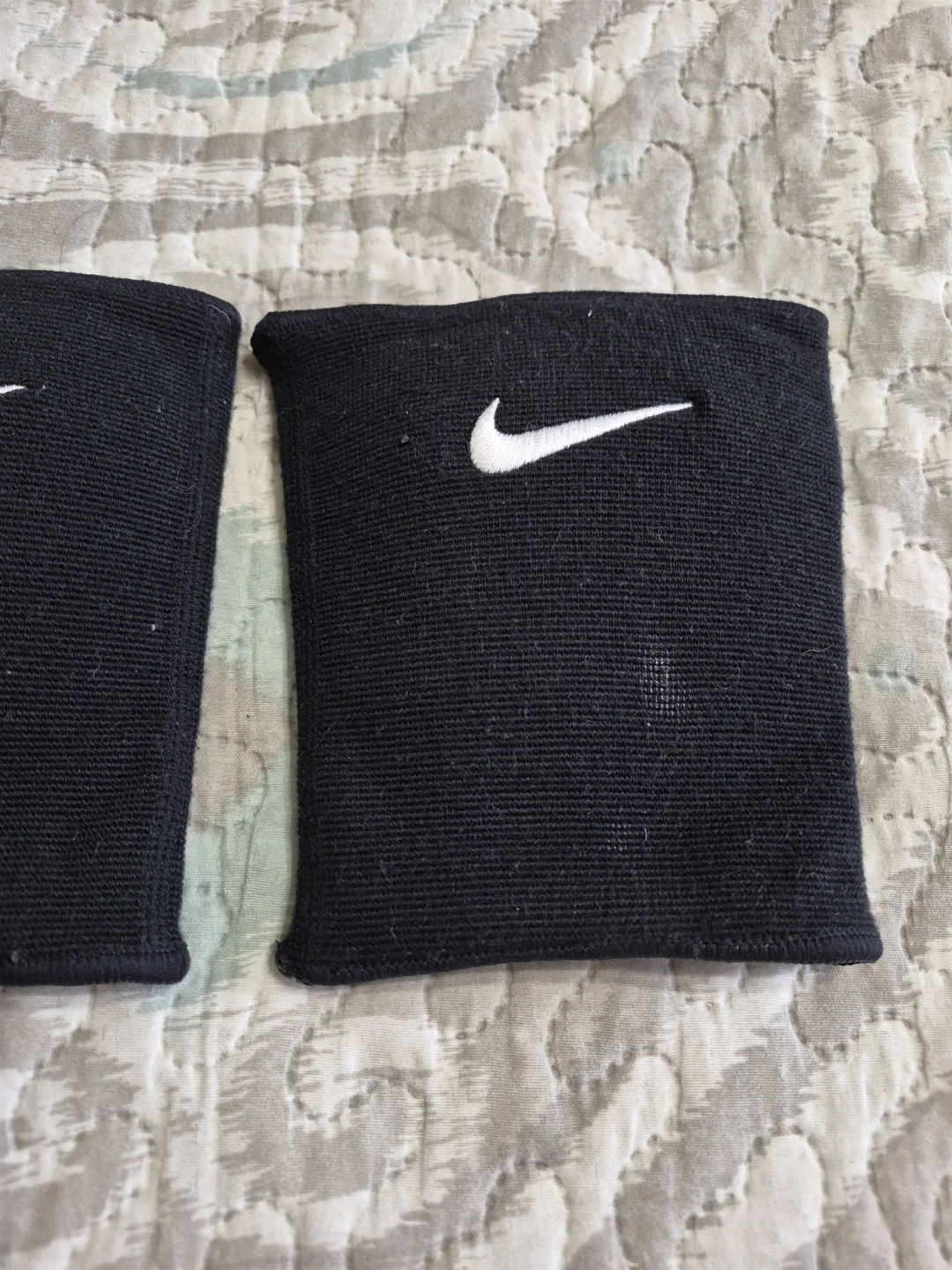 Youth Young Adult Size Large Knee Pads - EUC - photo 3