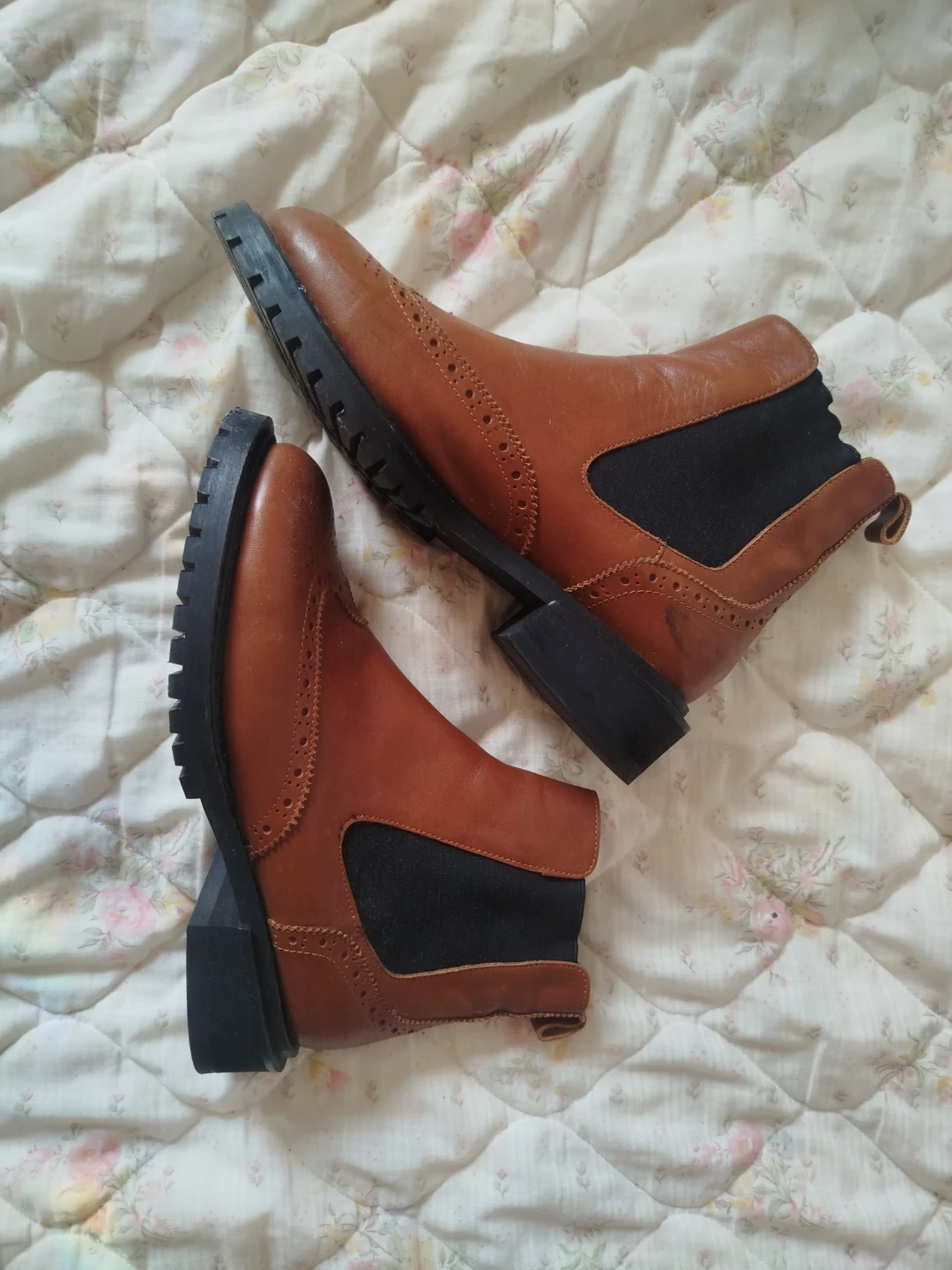 REAL Leather Boots - light brown