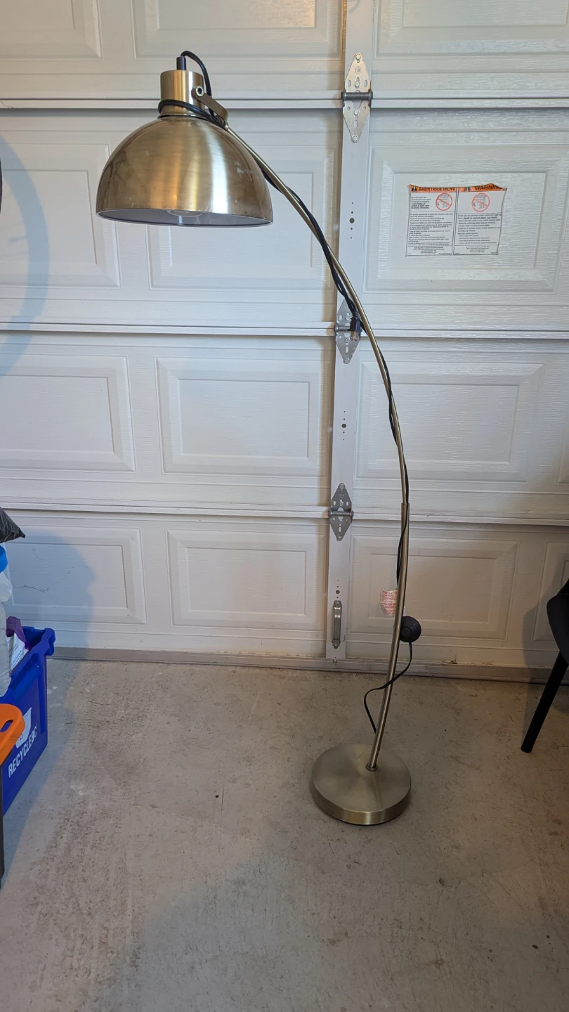 Arc Floor Lamp - Brass Finish - photo 2